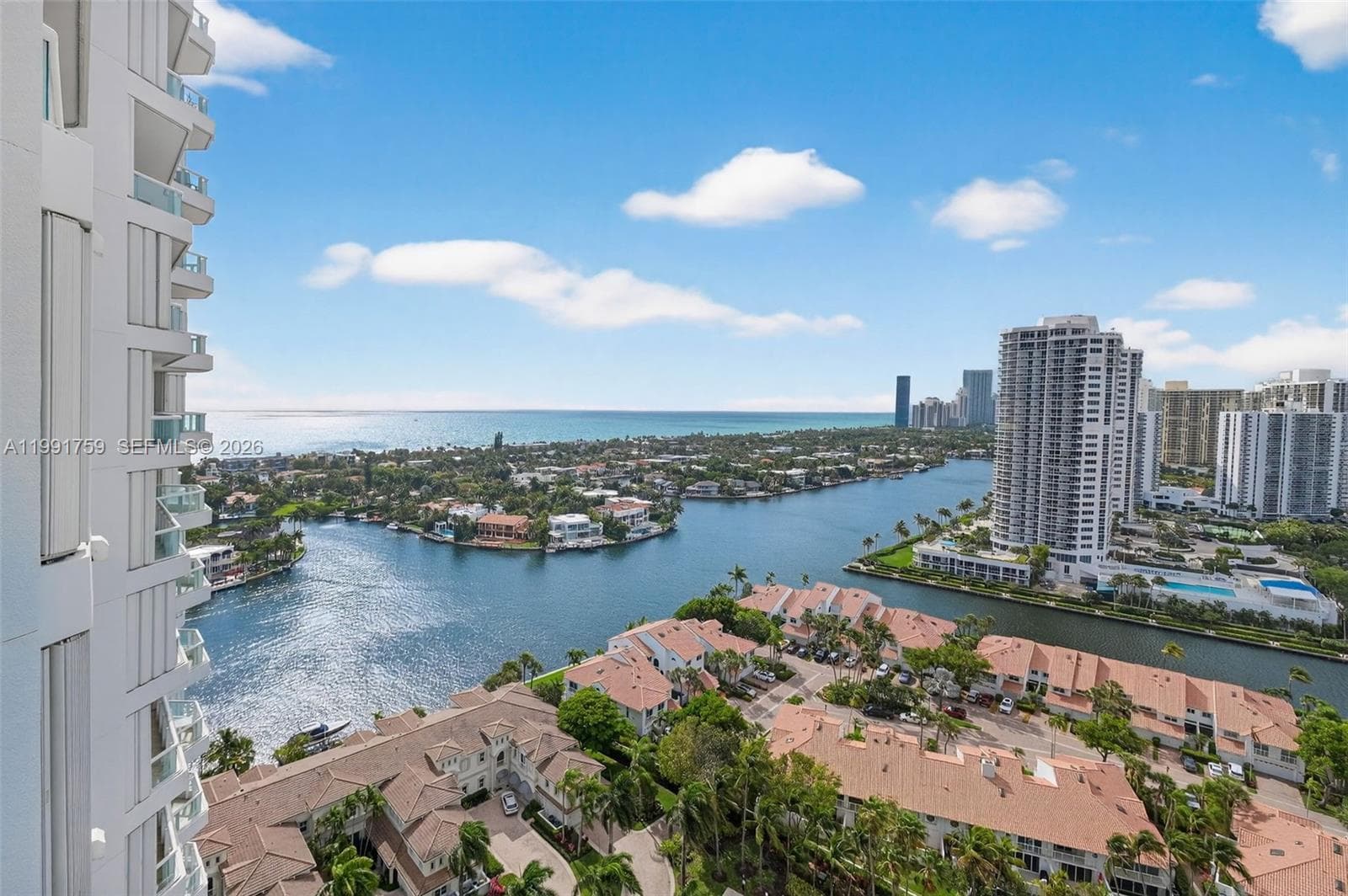 21050 Point Pl # 2202, Aventura FL 33180 — 25
