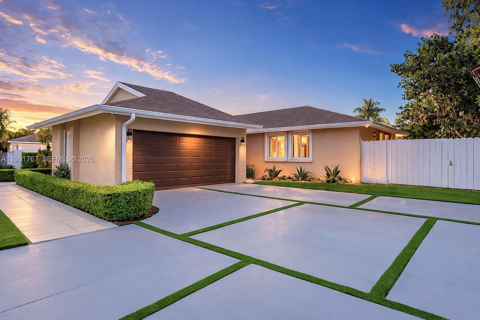 15382 SW 153rd St, Miami FL 33187 — 60