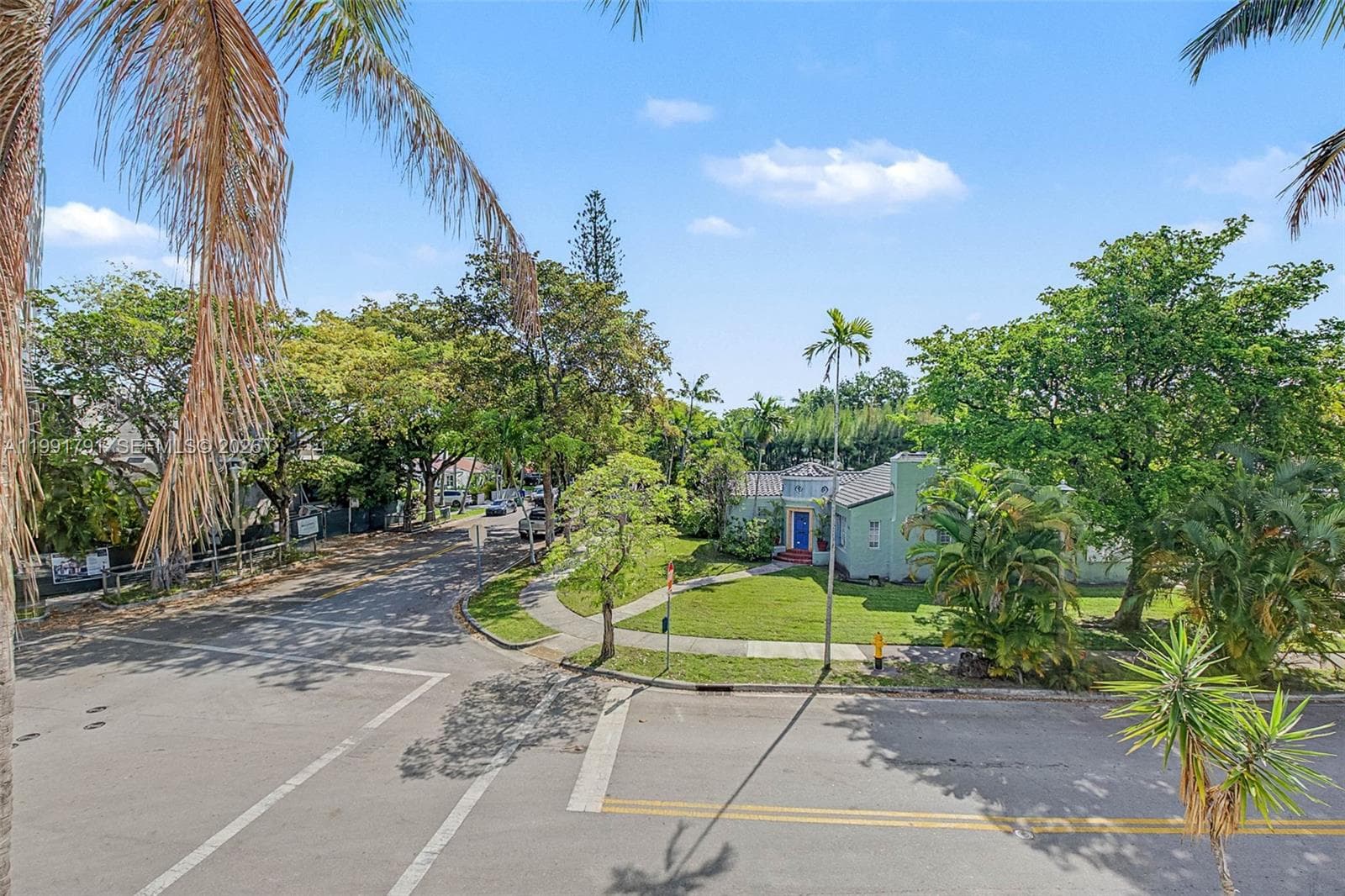 694 NE 76th St # 6, Miami FL 33138 — 23