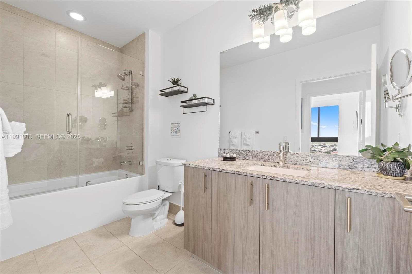 5350 NW 84th Ave # 2013, Doral FL 33166 — 23