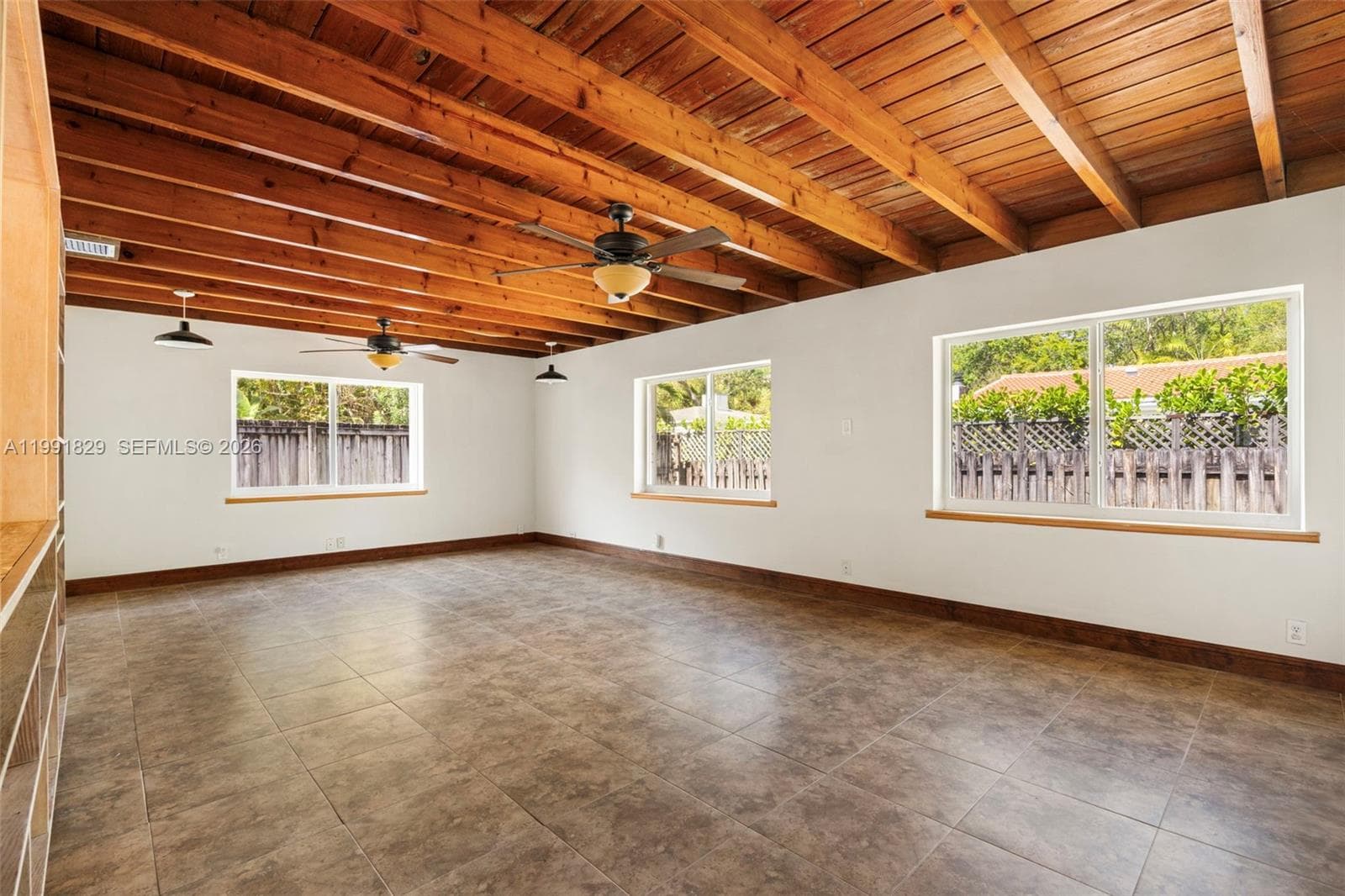 2431 Overbrook St, Miami FL 33133 — 7