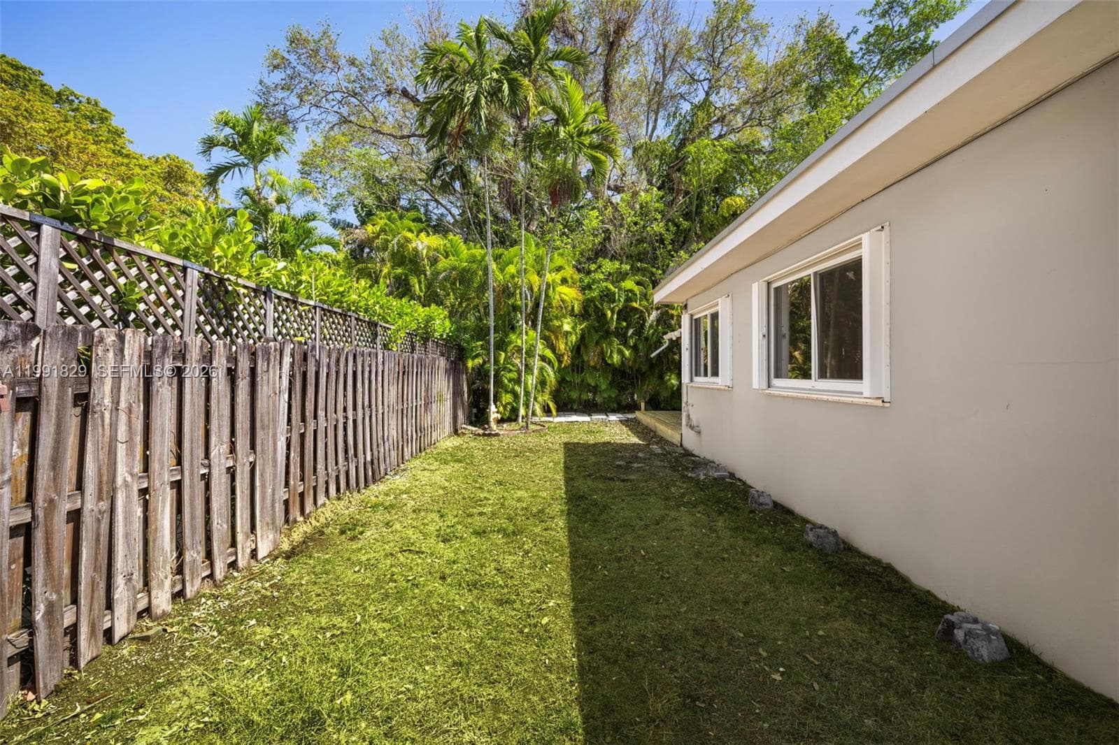 2431 Overbrook St, Miami FL 33133 — 14