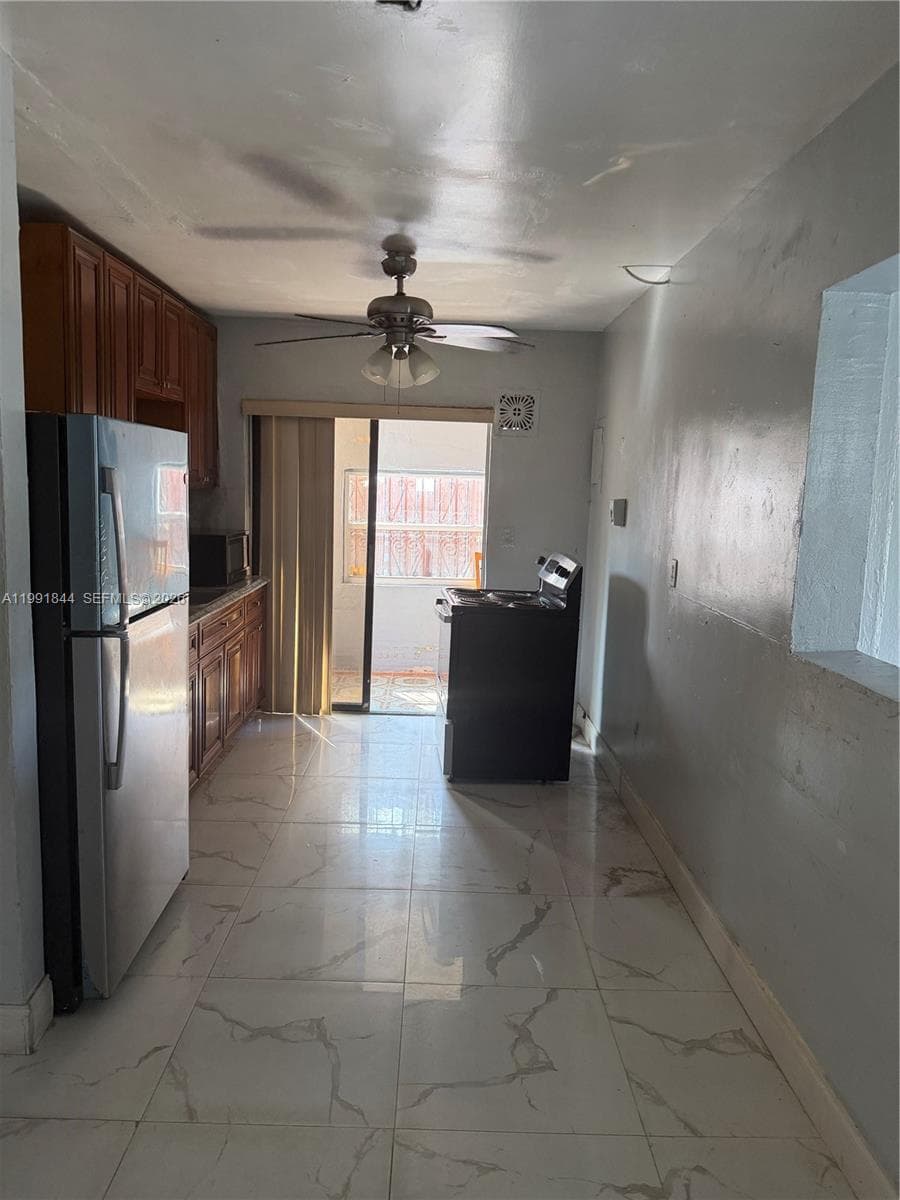 60 NW 128th St, North Miami FL 33168 — 7