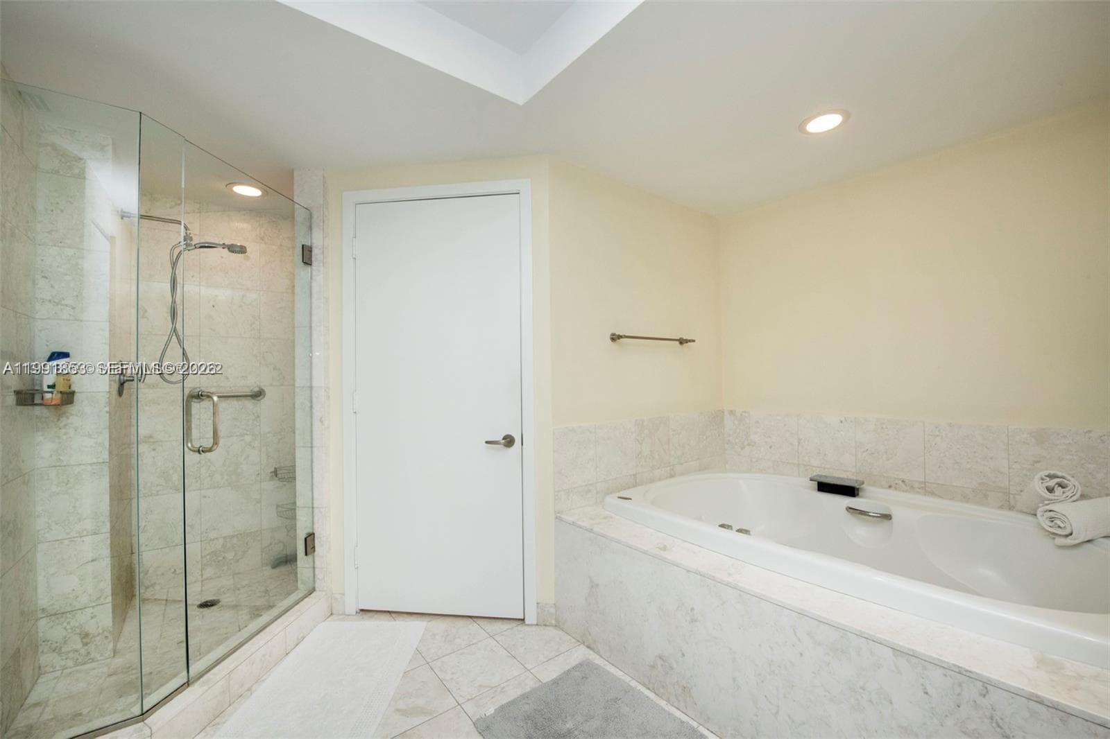 1331 Brickell Bay Dr # 903, Miami FL 33131 — 28