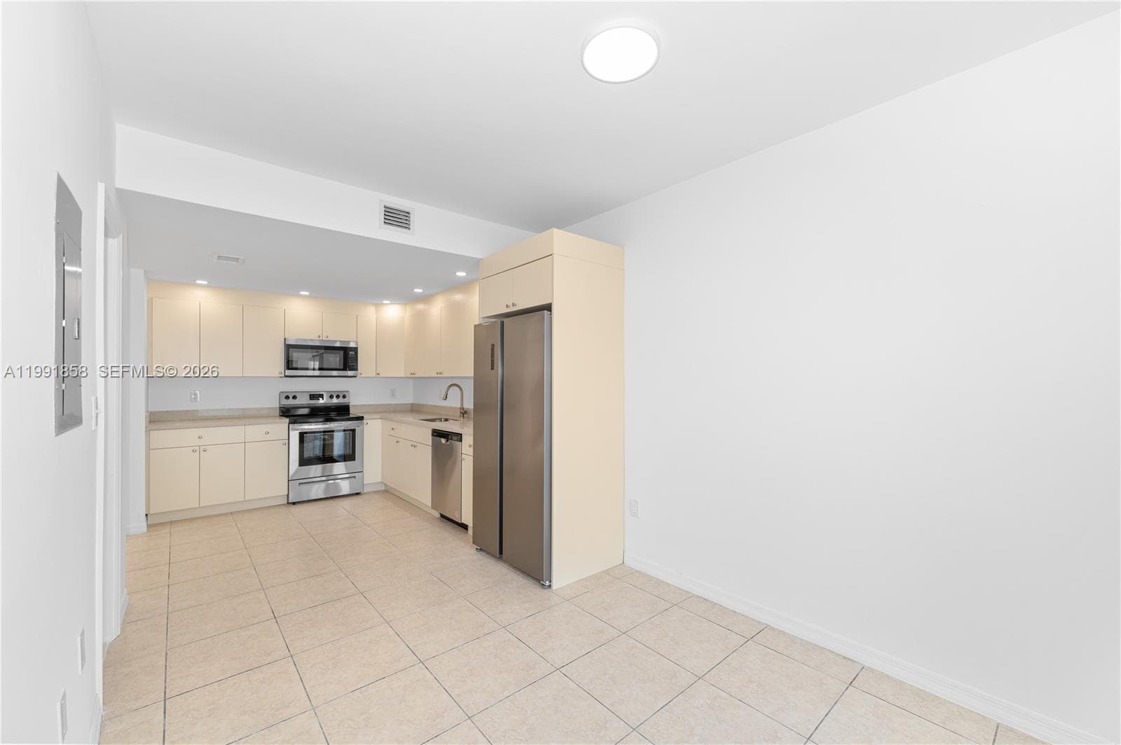365 NW 109th Ave # 701, Miami FL 33172 — 7