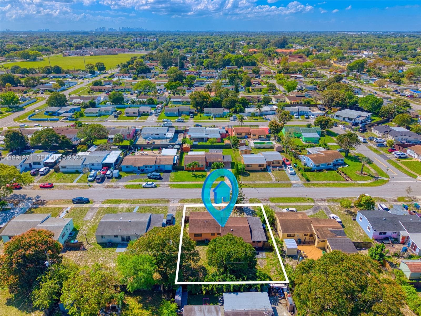 2451 NW 182nd Ter, Miami Gardens FL 33056 — 3