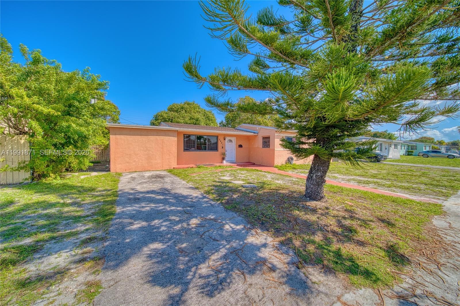 2451 NW 182nd Ter, Miami Gardens FL 33056 — 1