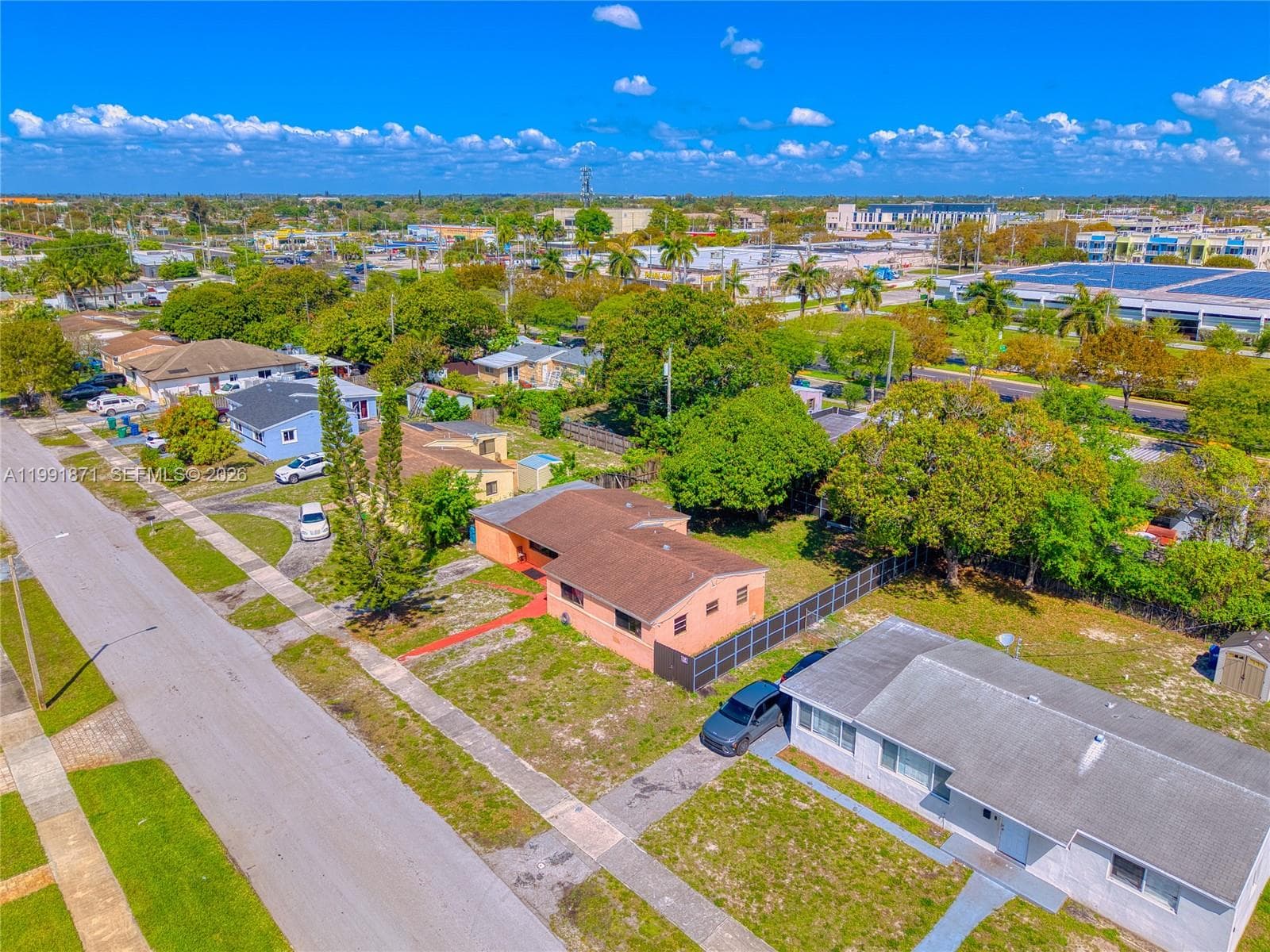 2451 NW 182nd Ter, Miami Gardens FL 33056 — 28