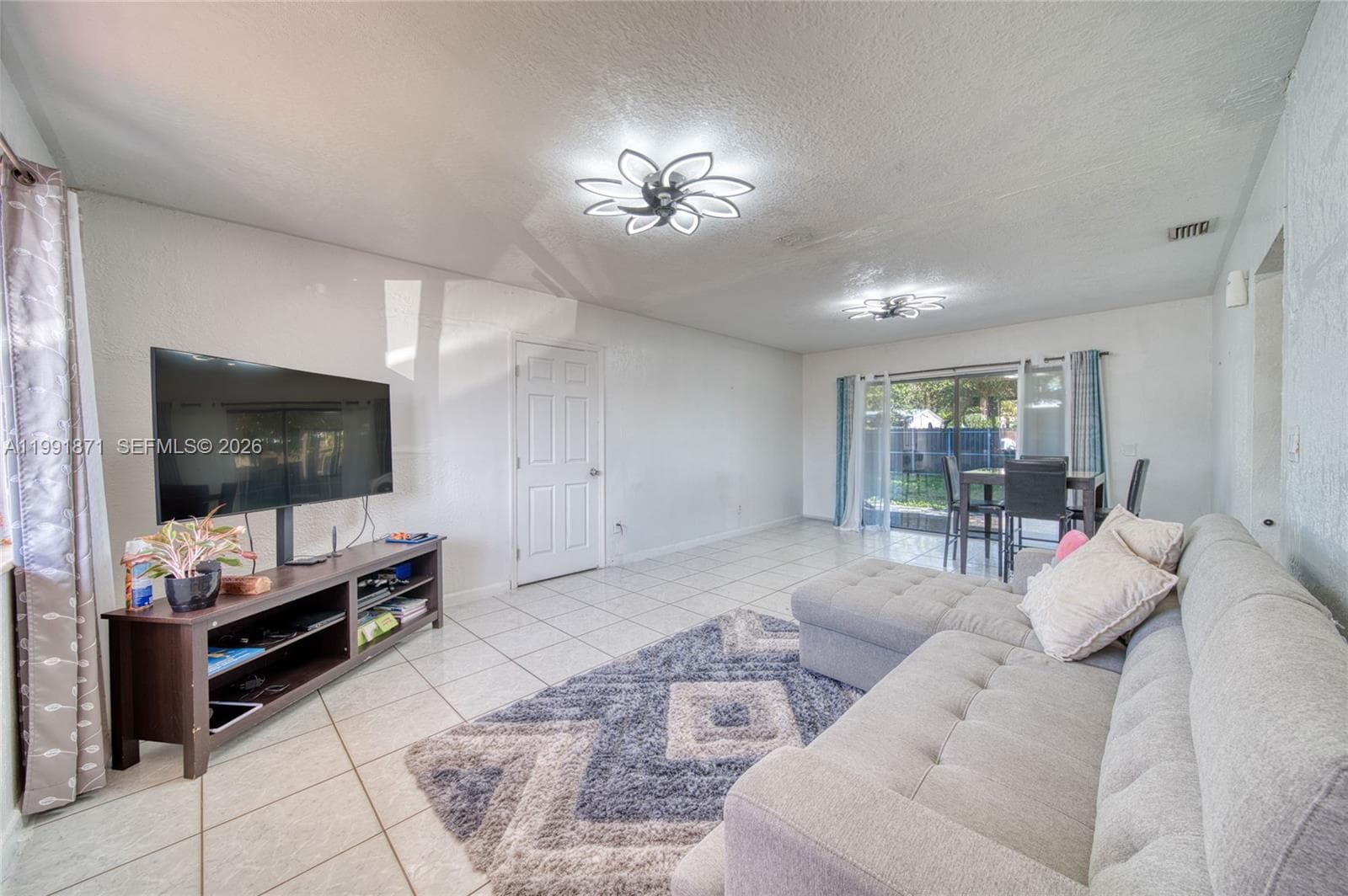 2451 NW 182nd Ter, Miami Gardens FL 33056 — 11