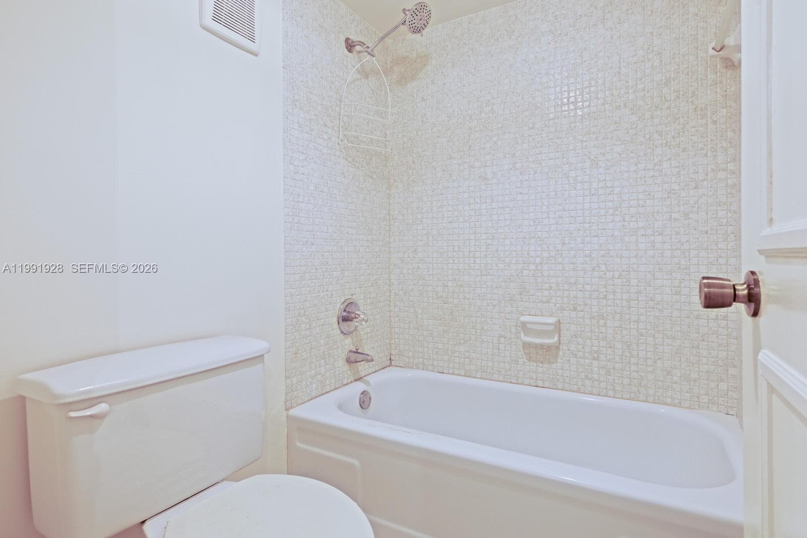 665 NE 195th St # 222, Miami FL 33179 — 15