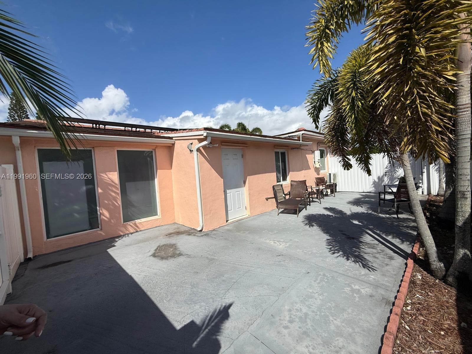 625 E 8th Ln, Hialeah FL 33010 — 57