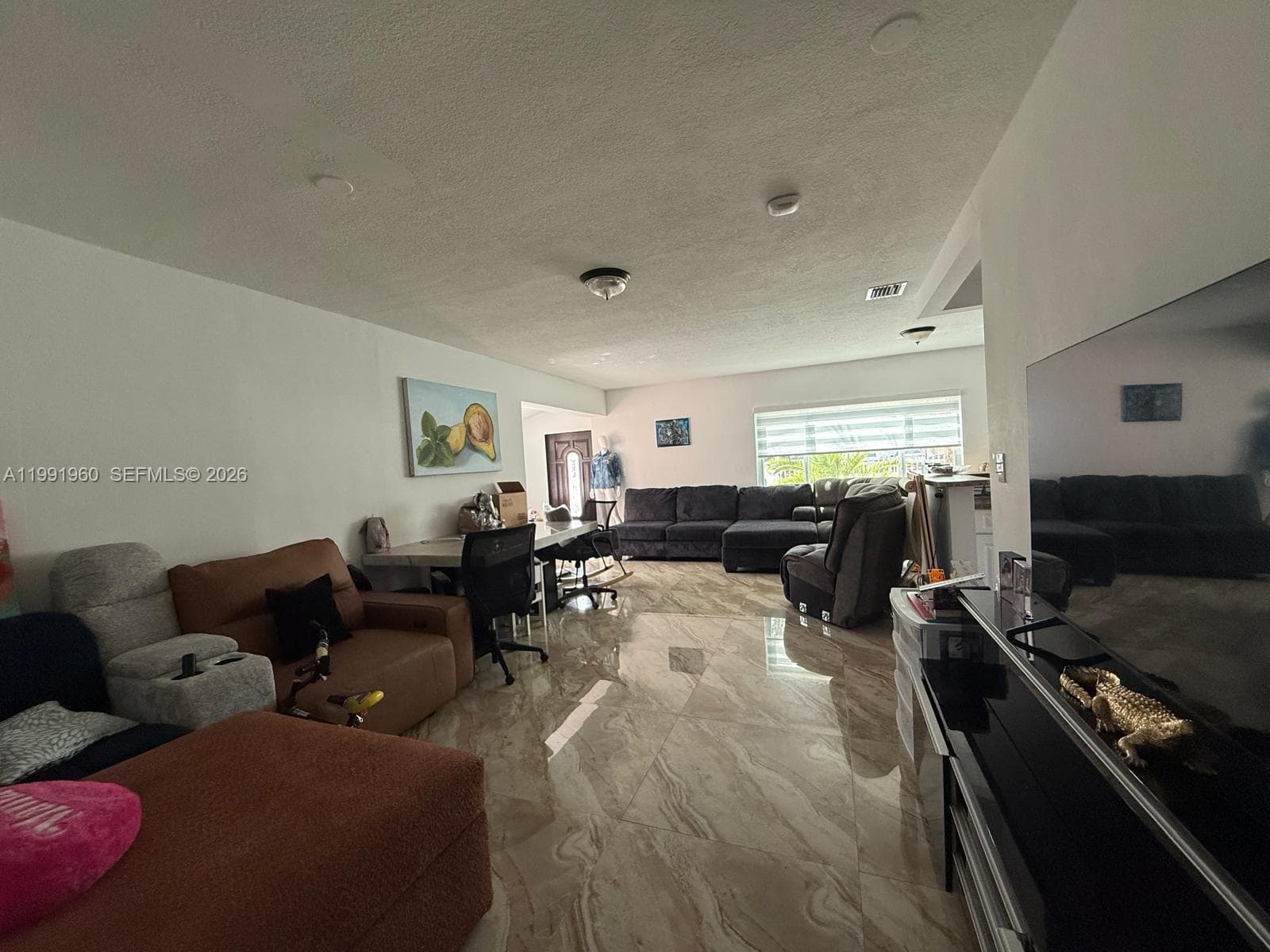 625 E 8th Ln, Hialeah FL 33010 — 15