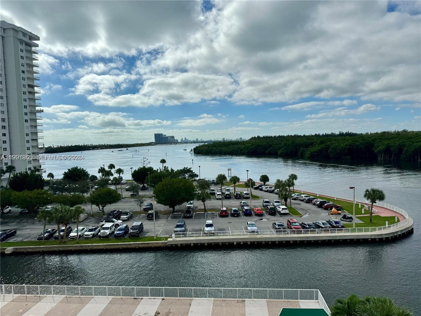 400 Kings Point Dr # 609, Sunny Isles Beach FL 33160 — 2