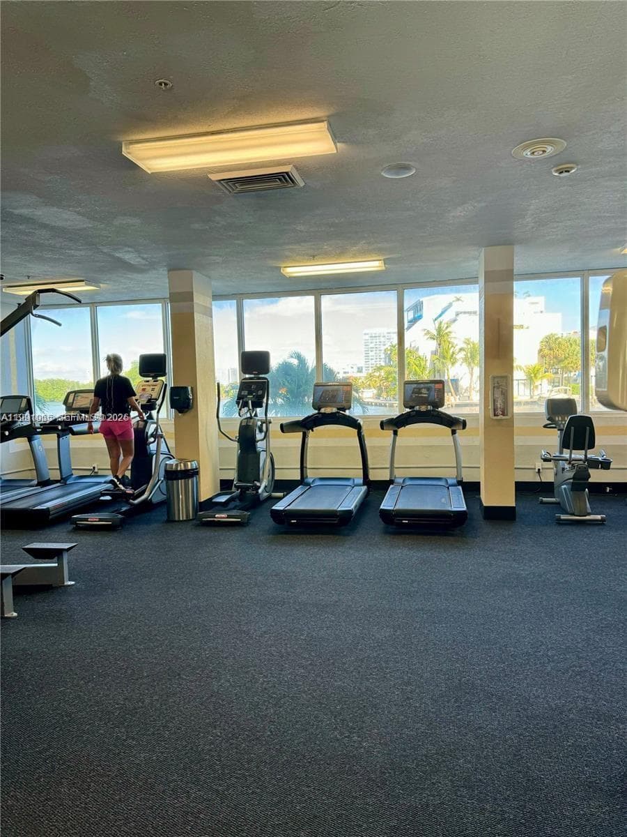 400 Kings Point Dr # 609, Sunny Isles Beach FL 33160 — 26