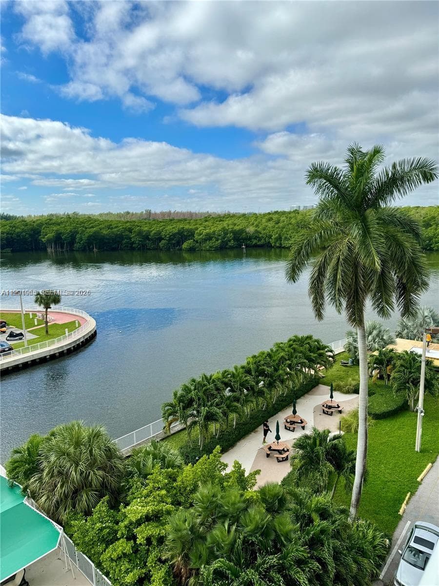 400 Kings Point Dr # 609, Sunny Isles Beach FL 33160 — 11