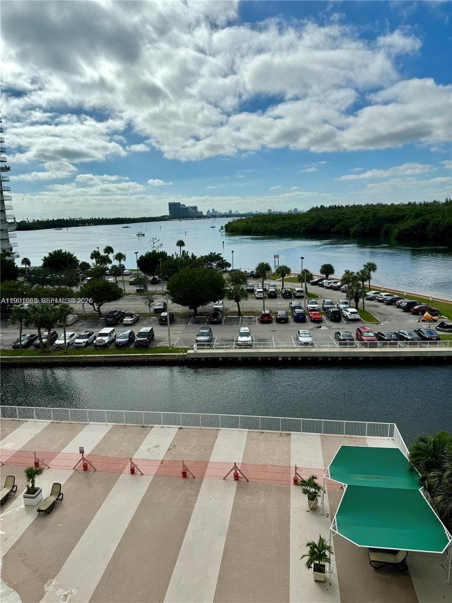 400 Kings Point Dr # 609, Sunny Isles Beach FL 33160 — 19
