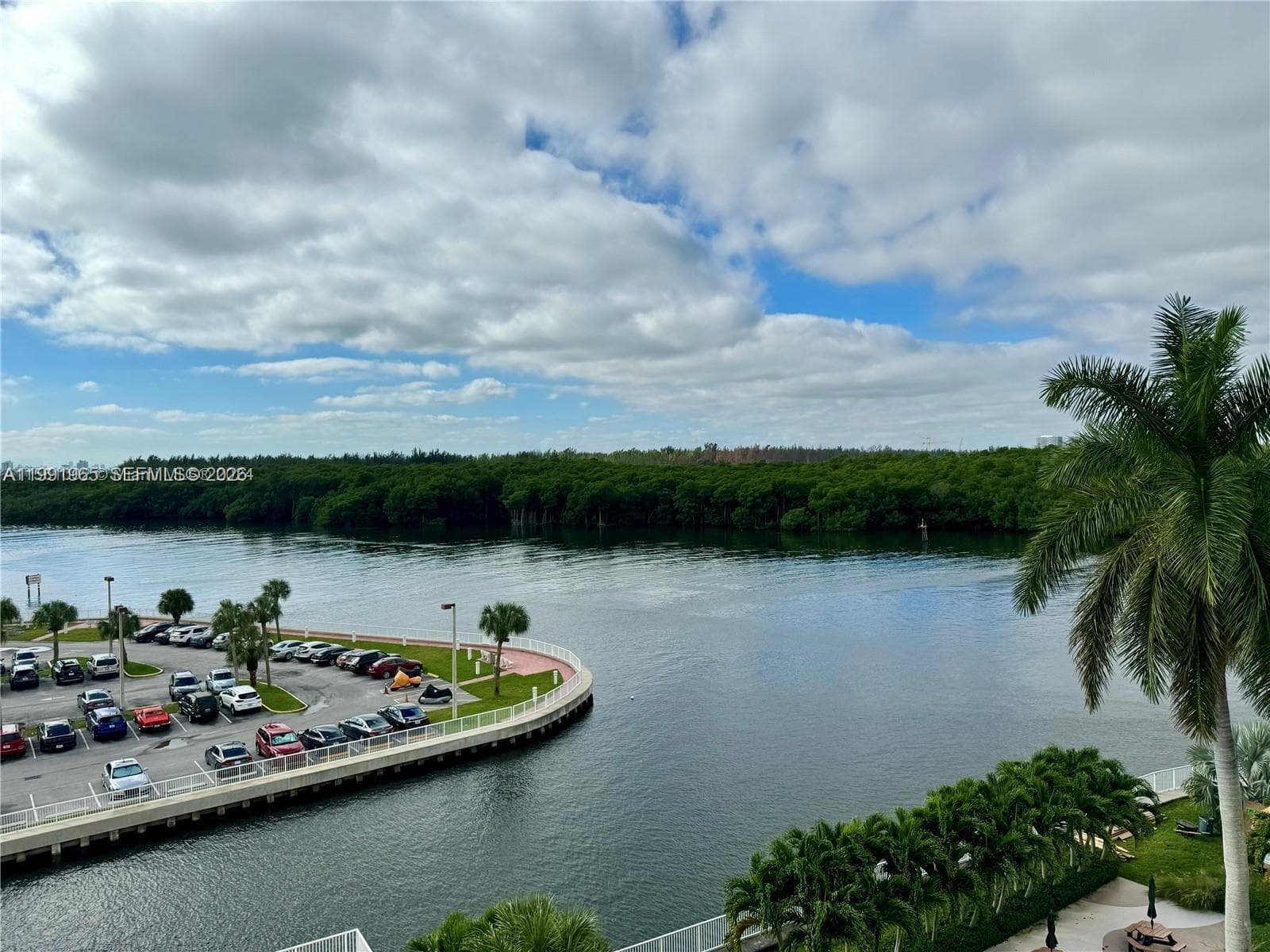 400 Kings Point Dr # 609, Sunny Isles Beach FL 33160 — 31