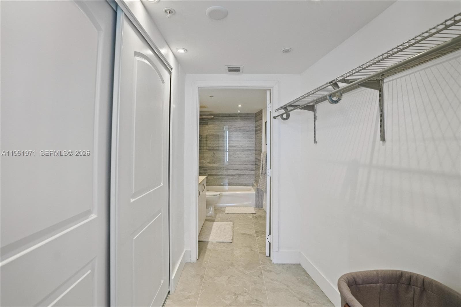 1750 N Bayshore Dr # 1401, Miami FL 33132 — 12