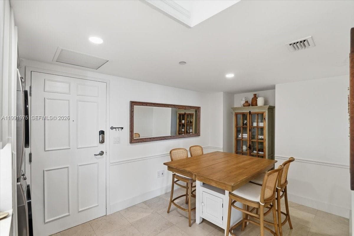 350 S Miami Ave # 1205, Miami FL 33130 — 12