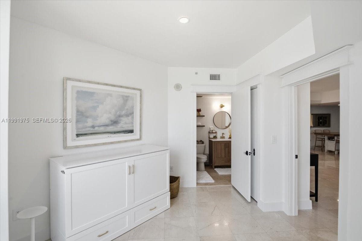 350 S Miami Ave # 1205, Miami FL 33130 — 24