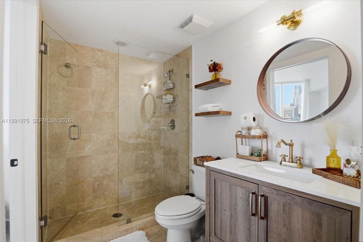 350 S Miami Ave # 1205, Miami FL 33130 — 25