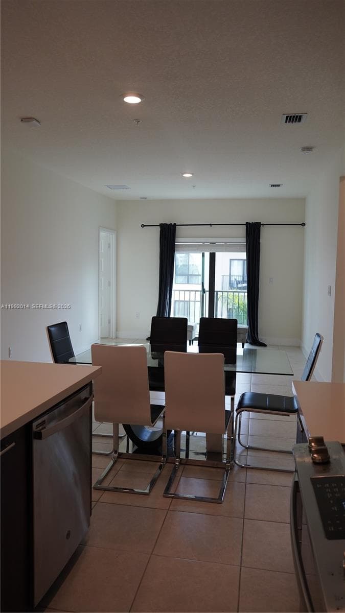 8301 NW 41st St # 409, Doral FL 33166 — 6