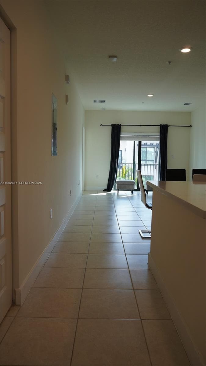 8301 NW 41st St # 409, Doral FL 33166 — 3