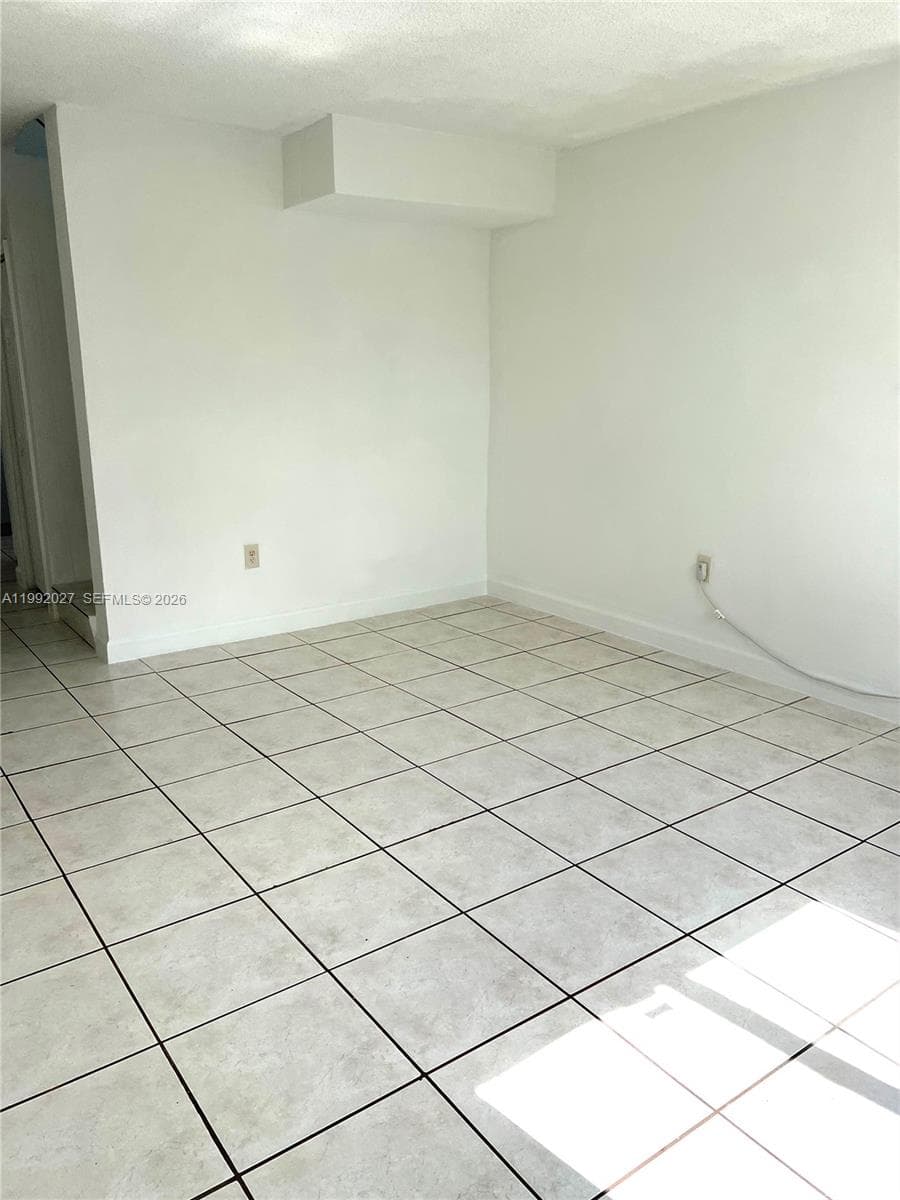 2121 SW 4th St # 2, Miami FL 33135 — 6