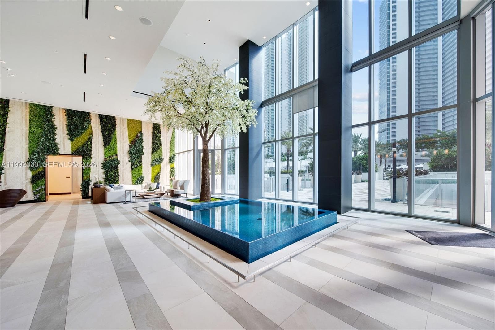 851 NE 1st Ave # 3211, Miami FL 33132 — 46