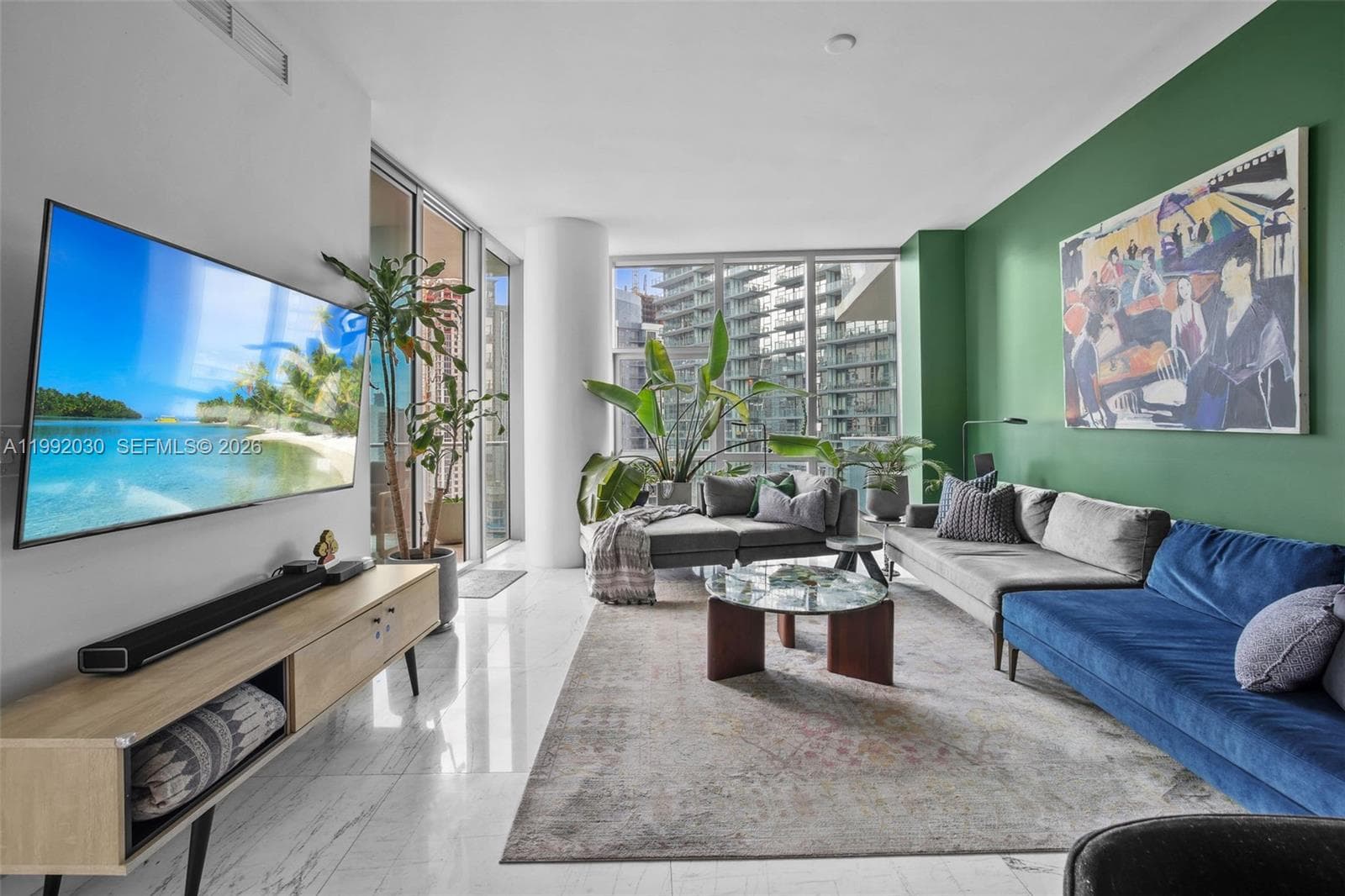 851 NE 1st Ave # 3211, Miami FL 33132 — 26
