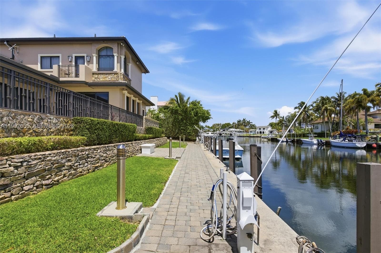 12991 Lerida St, Coral Gables FL 33156 — 42