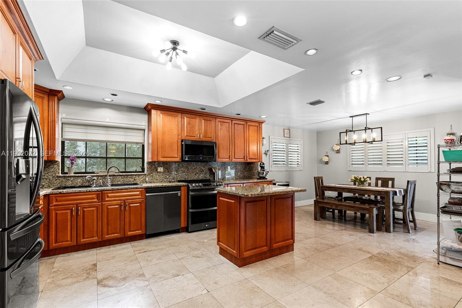 16214 NW 82nd Pl, Miami Lakes FL 33016 — 13