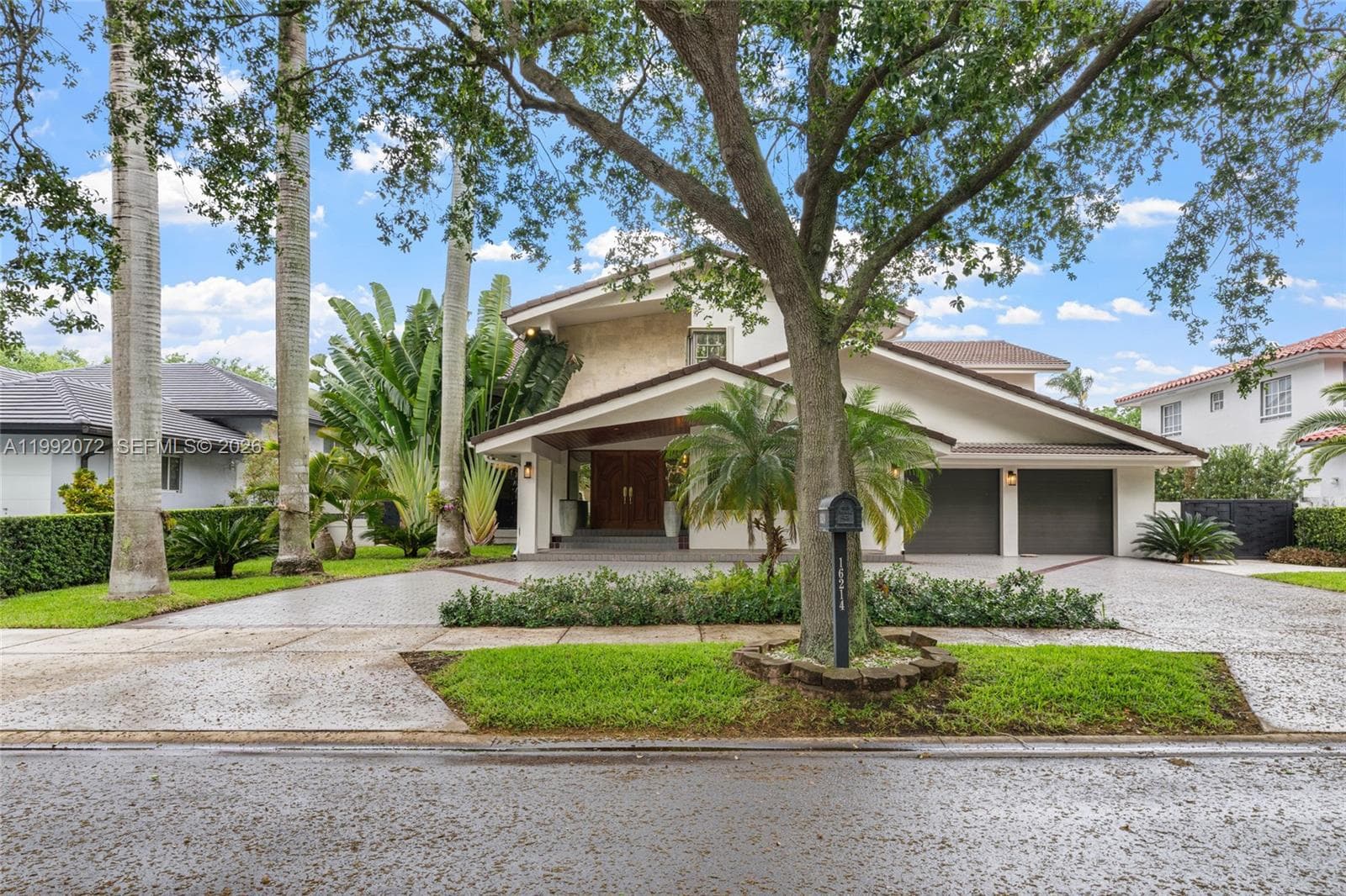 16214 NW 82nd Pl, Miami Lakes FL 33016 — 1