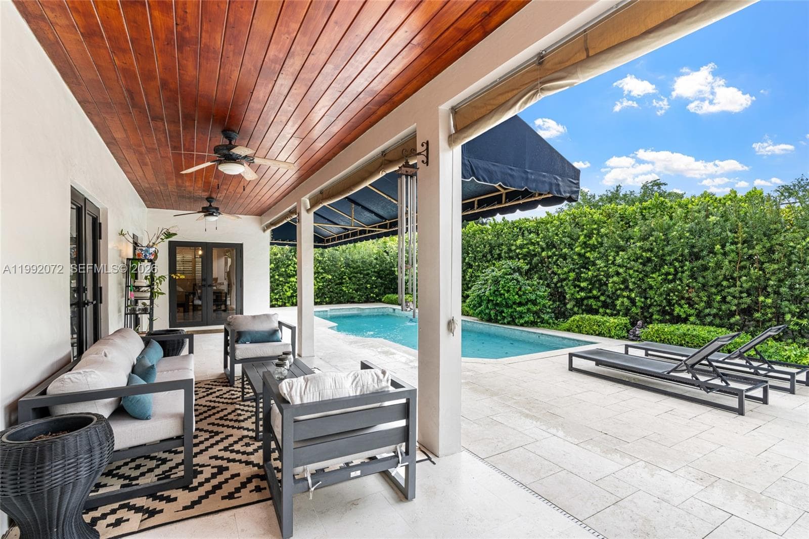 16214 NW 82nd Pl, Miami Lakes FL 33016 — 37