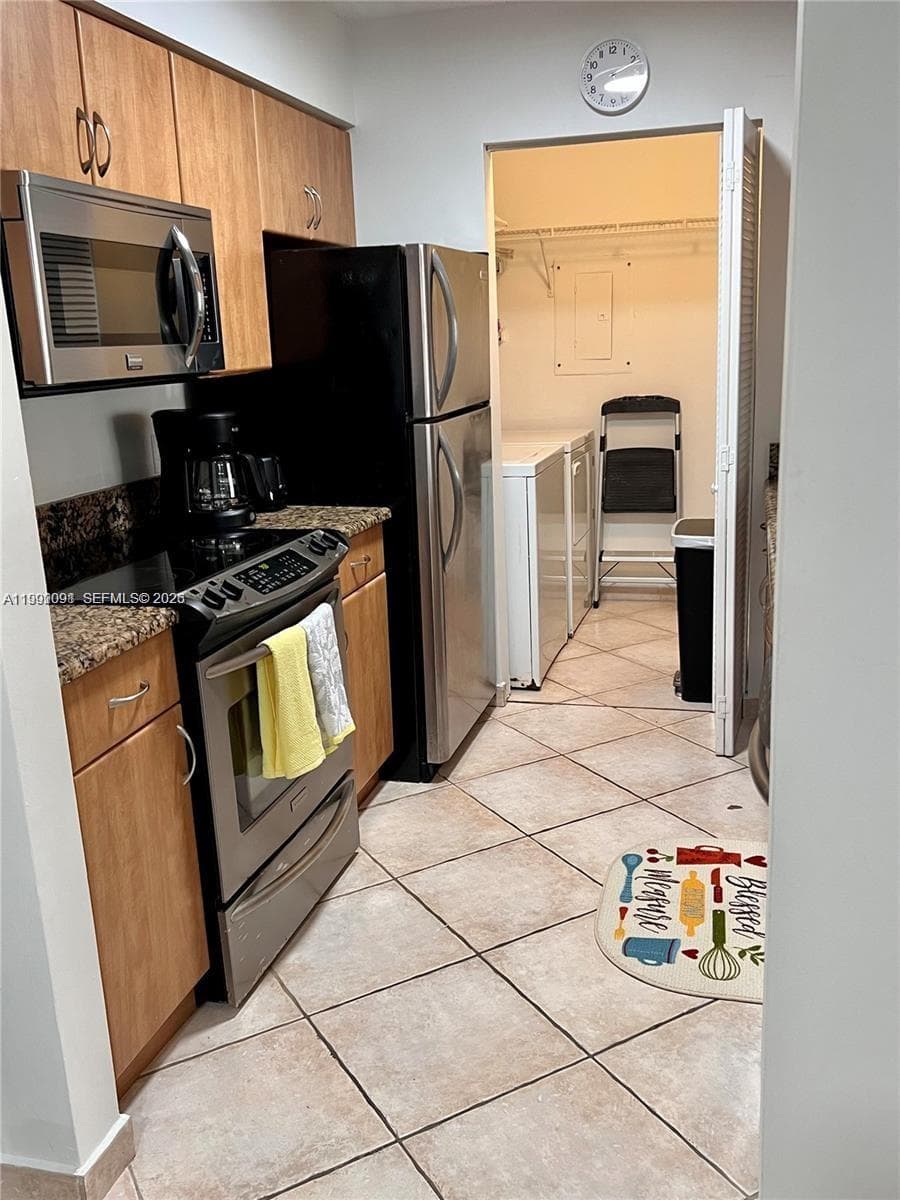 19555 E Country Club Dr # 8503, Aventura FL 33180 — 16