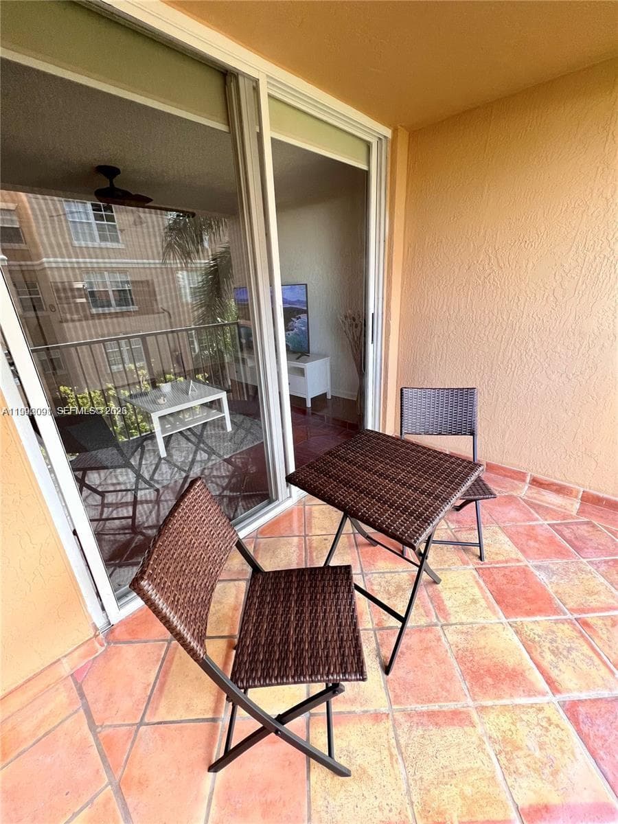 19555 E Country Club Dr # 8503, Aventura FL 33180 — 8