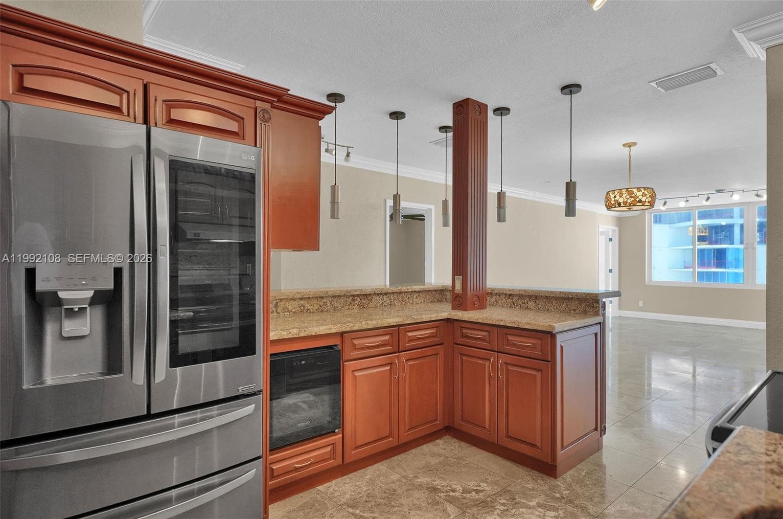 5401 Collins Ave # 1514, Miami Beach FL 33140 — 19