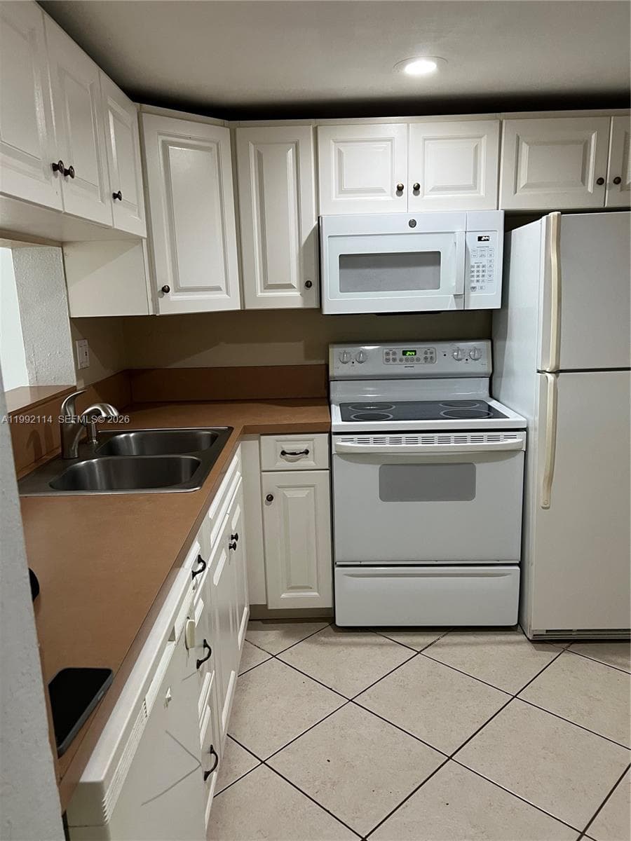 10845 SW 112th Ave # 107, Miami FL 33176 — 5