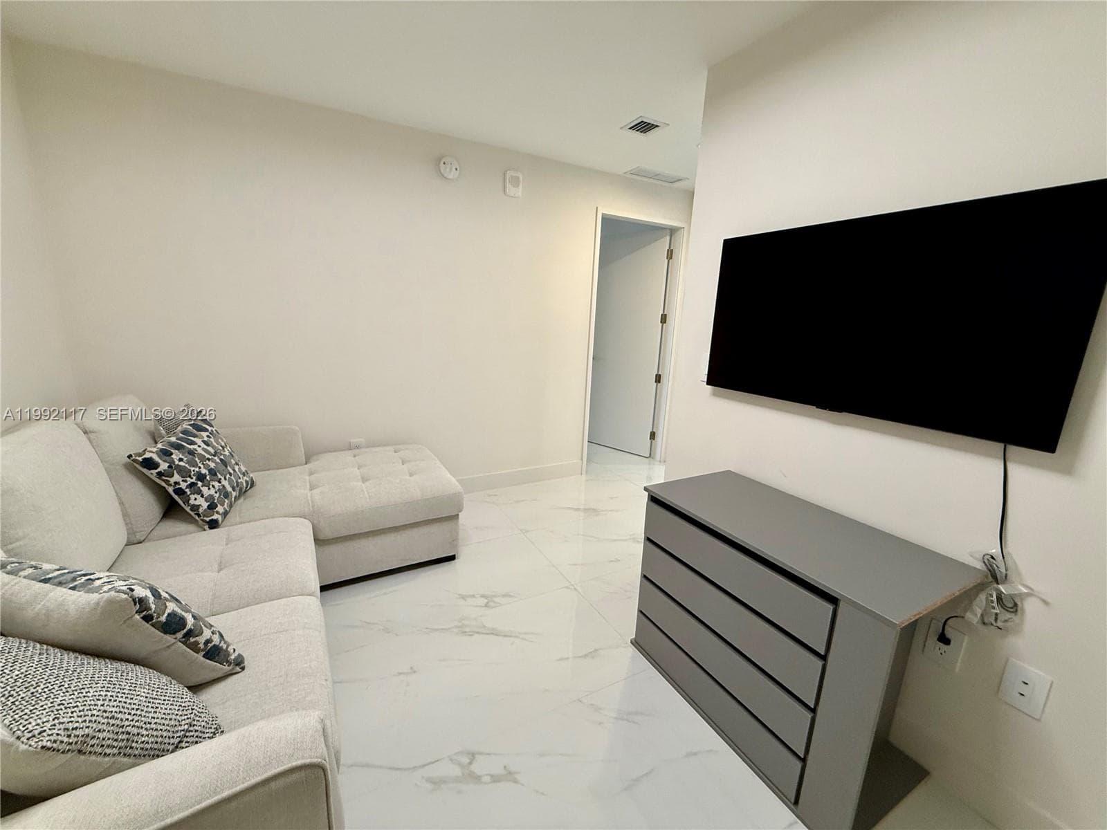 700 NE 24 street # 3802, Miami FL 33137 — 17