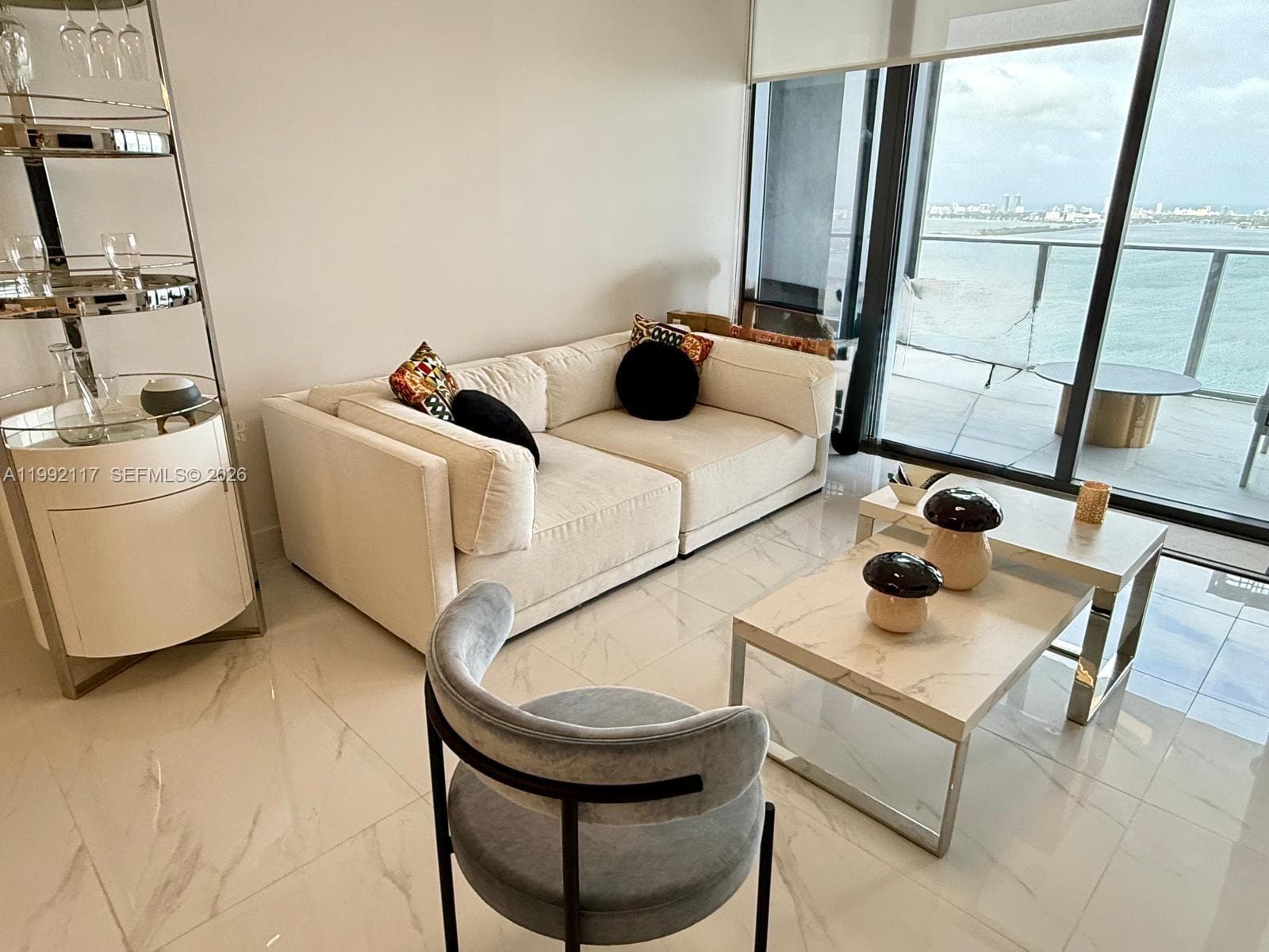 700 NE 24 street # 3802, Miami FL 33137 — 22
