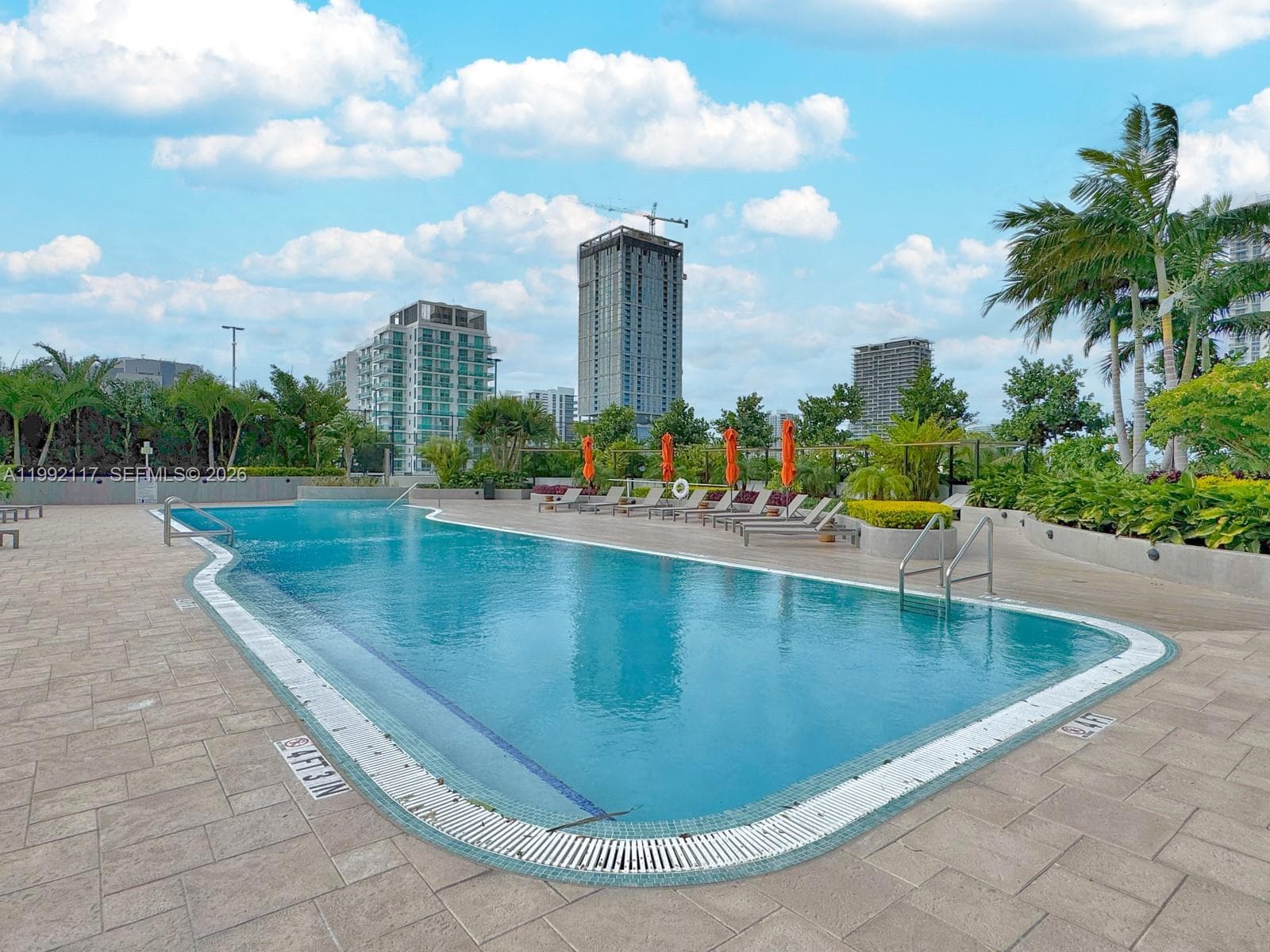 700 NE 24 street # 3802, Miami FL 33137 — 32