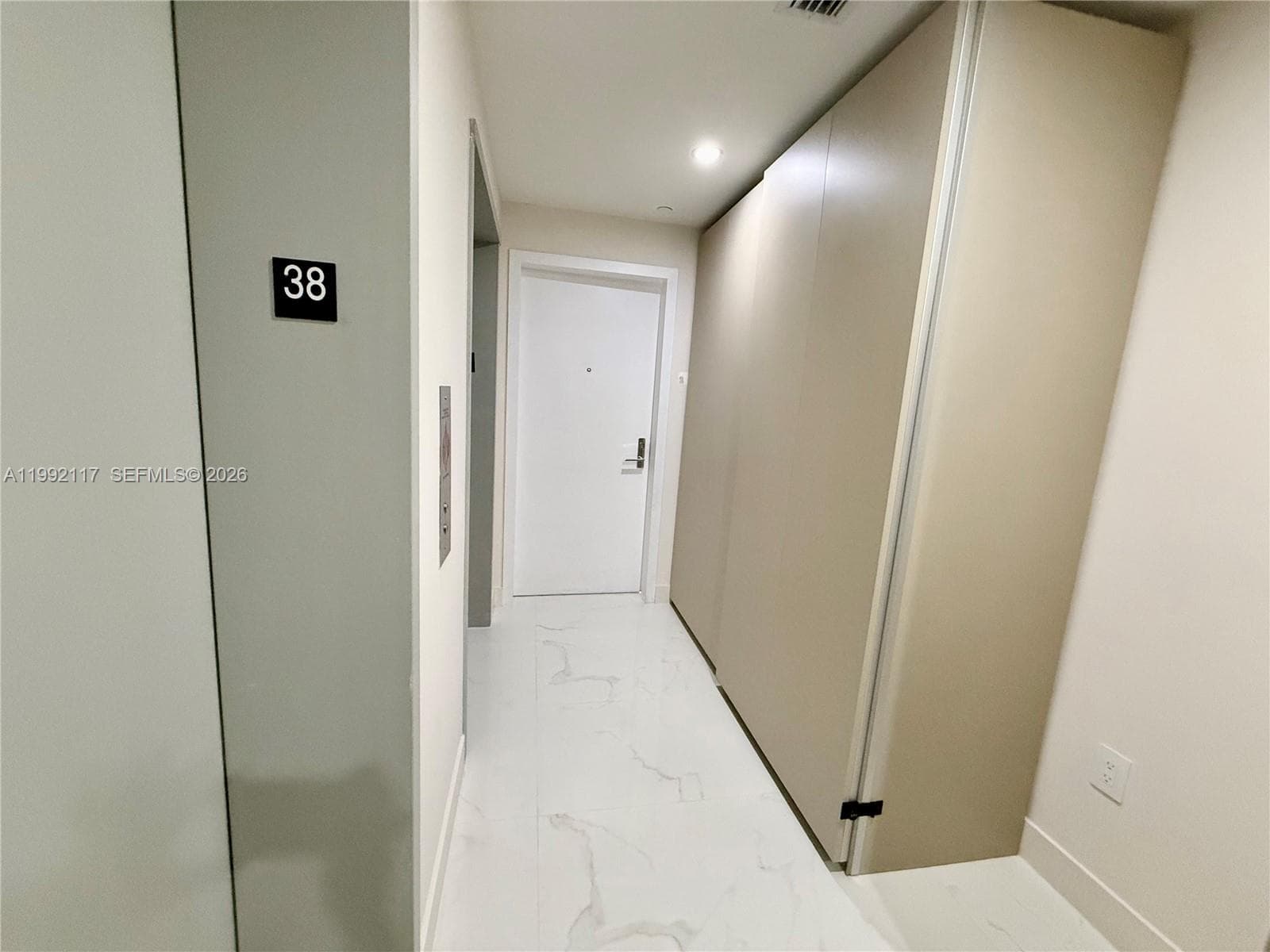 700 NE 24 street # 3802, Miami FL 33137 — 29