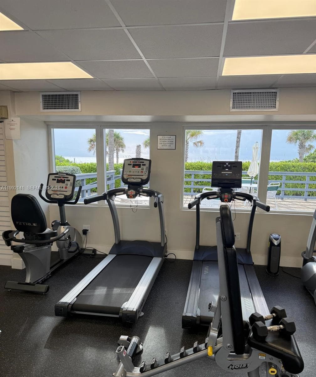 5005 Collins Ave # 1525, Miami Beach FL 33140 — 23