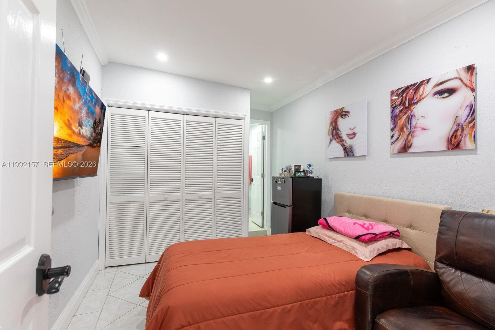 1261 W 43rd Pl, Hialeah FL 33012 — 38