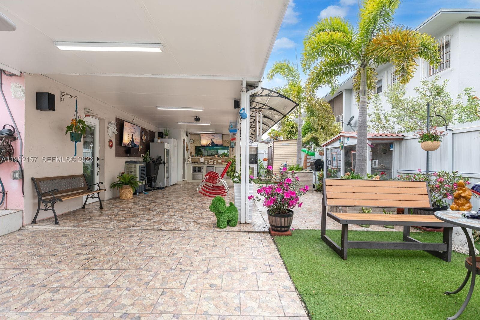 1261 W 43rd Pl, Hialeah FL 33012 — 45