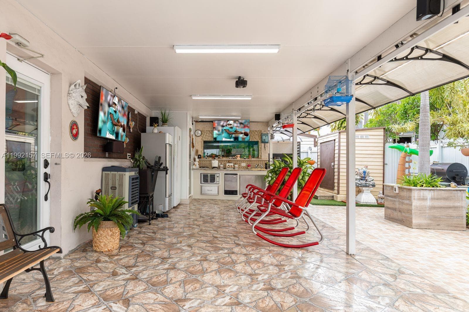 1261 W 43rd Pl, Hialeah FL 33012 — 44