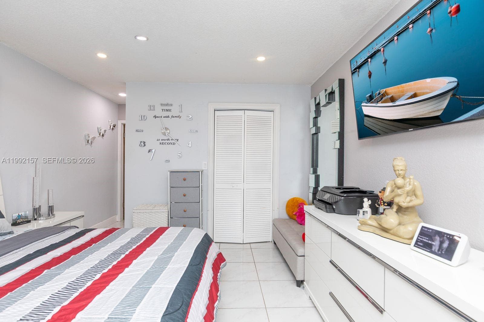 1261 W 43rd Pl, Hialeah FL 33012 — 35