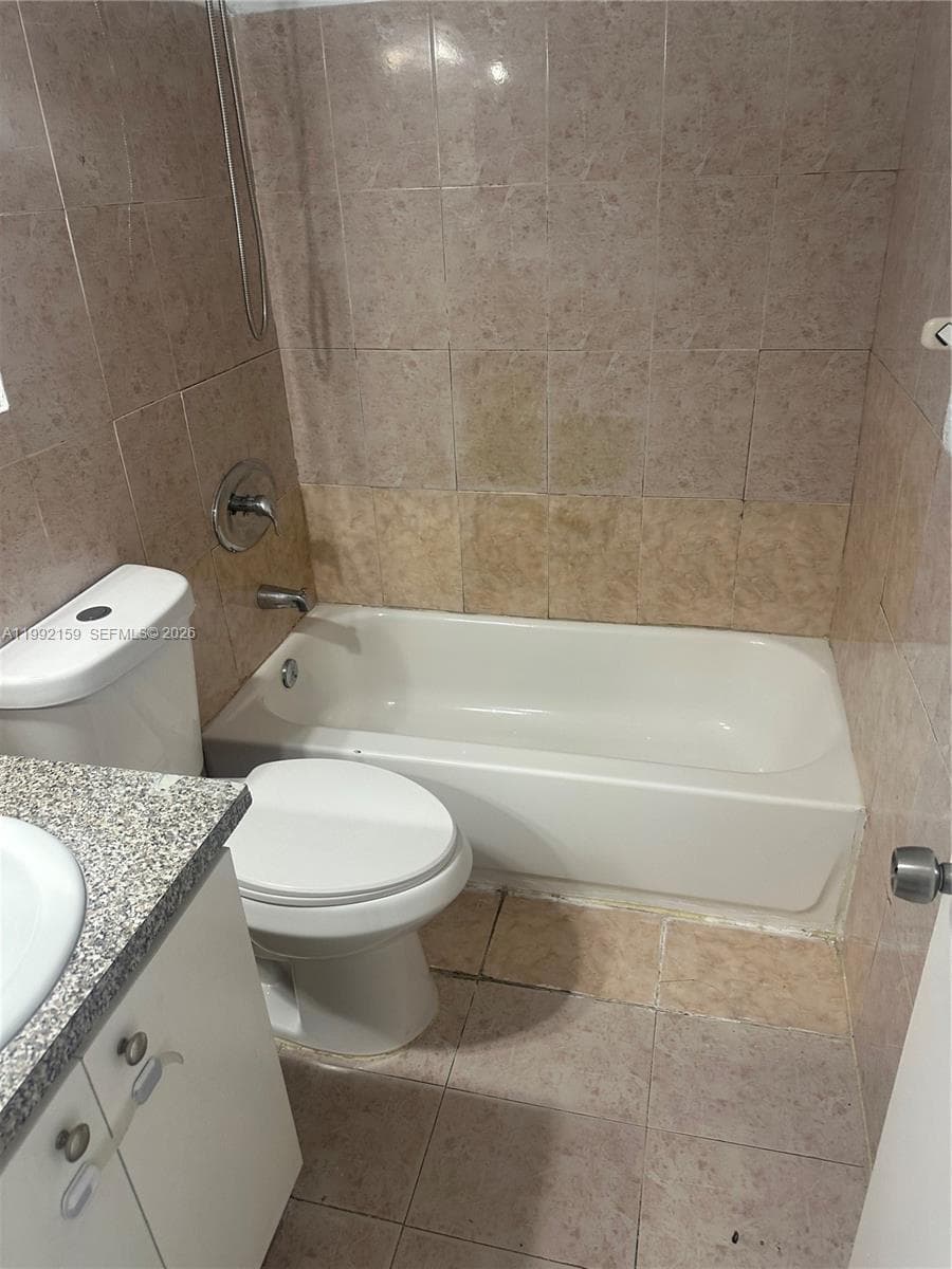 16800 NE 4th Ct # 0, North Miami Beach FL 33162 — 17