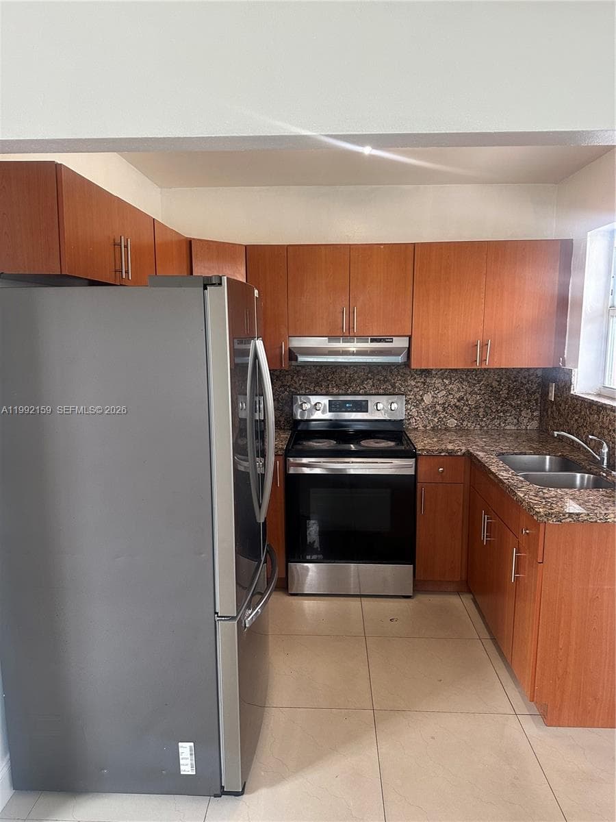 16800 NE 4th Ct # 0, North Miami Beach FL 33162 — 5