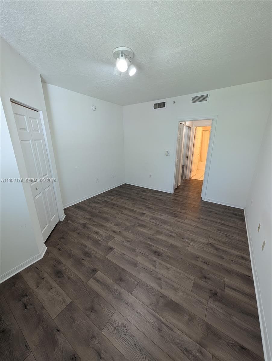 6831 SW 44th St # 203, Miami FL 33155 — 9